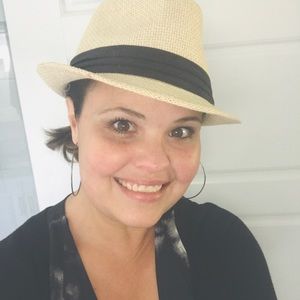 Meet your Posher, Catherine